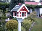 Vogelfutterhaus