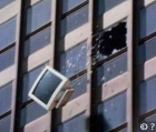 Suche ihre Altgeräte PC s Monitore Server Laptop s und Zubehör aller Art. KOSTEN